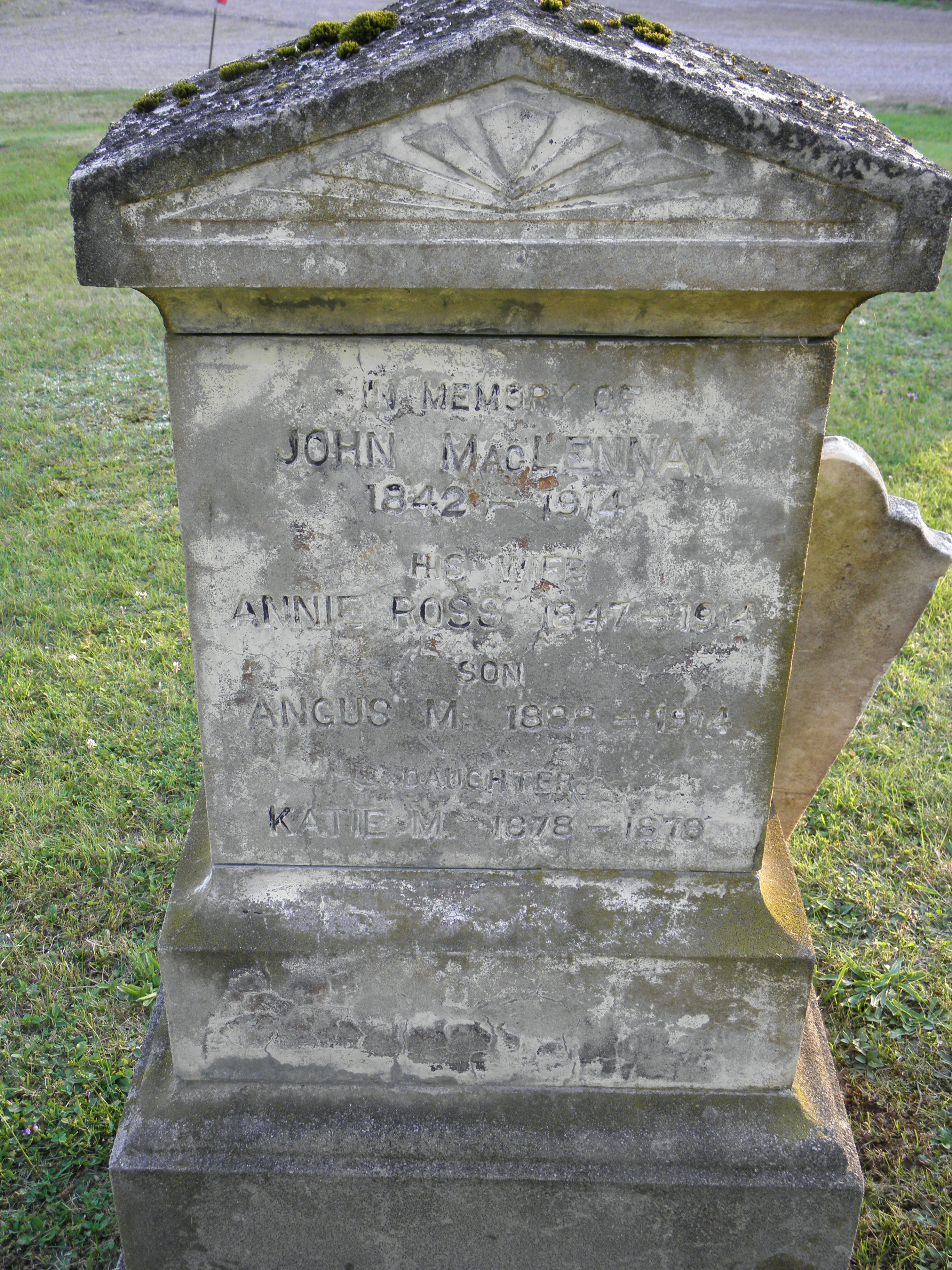 Photo of headstones/John MacLennan 1842-1914 hdstn Forbes cem R Denys